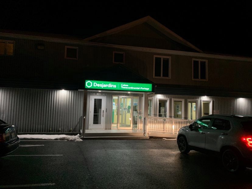Desjardins Transcontinental Portage